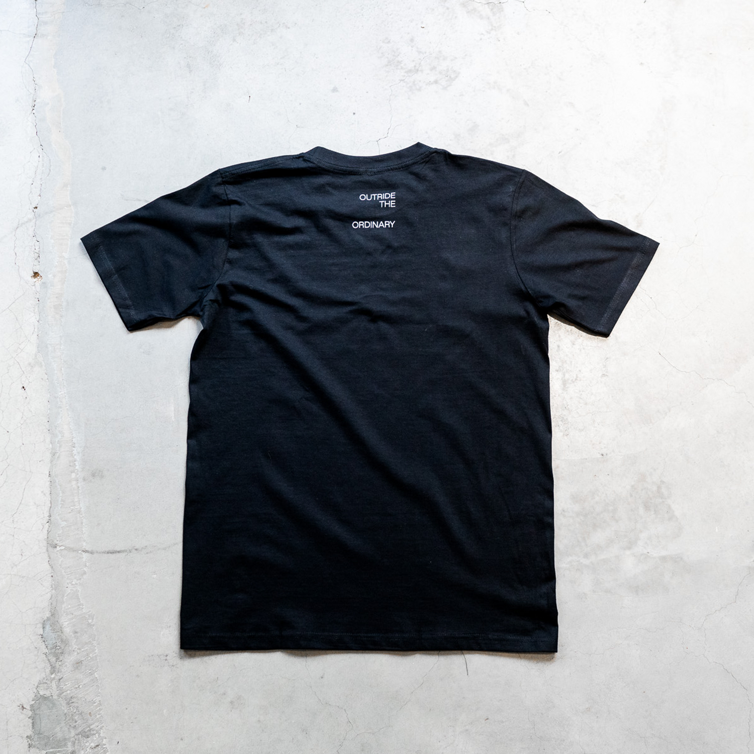 CLASSIC TEE